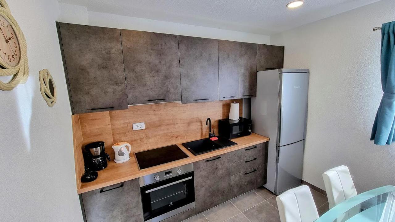 Dorijini Dvori Bed and Breakfast Baška Voda Εξωτερικό φωτογραφία