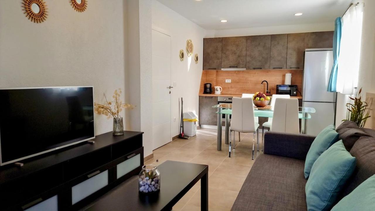 Dorijini Dvori Bed and Breakfast Baška Voda Εξωτερικό φωτογραφία
