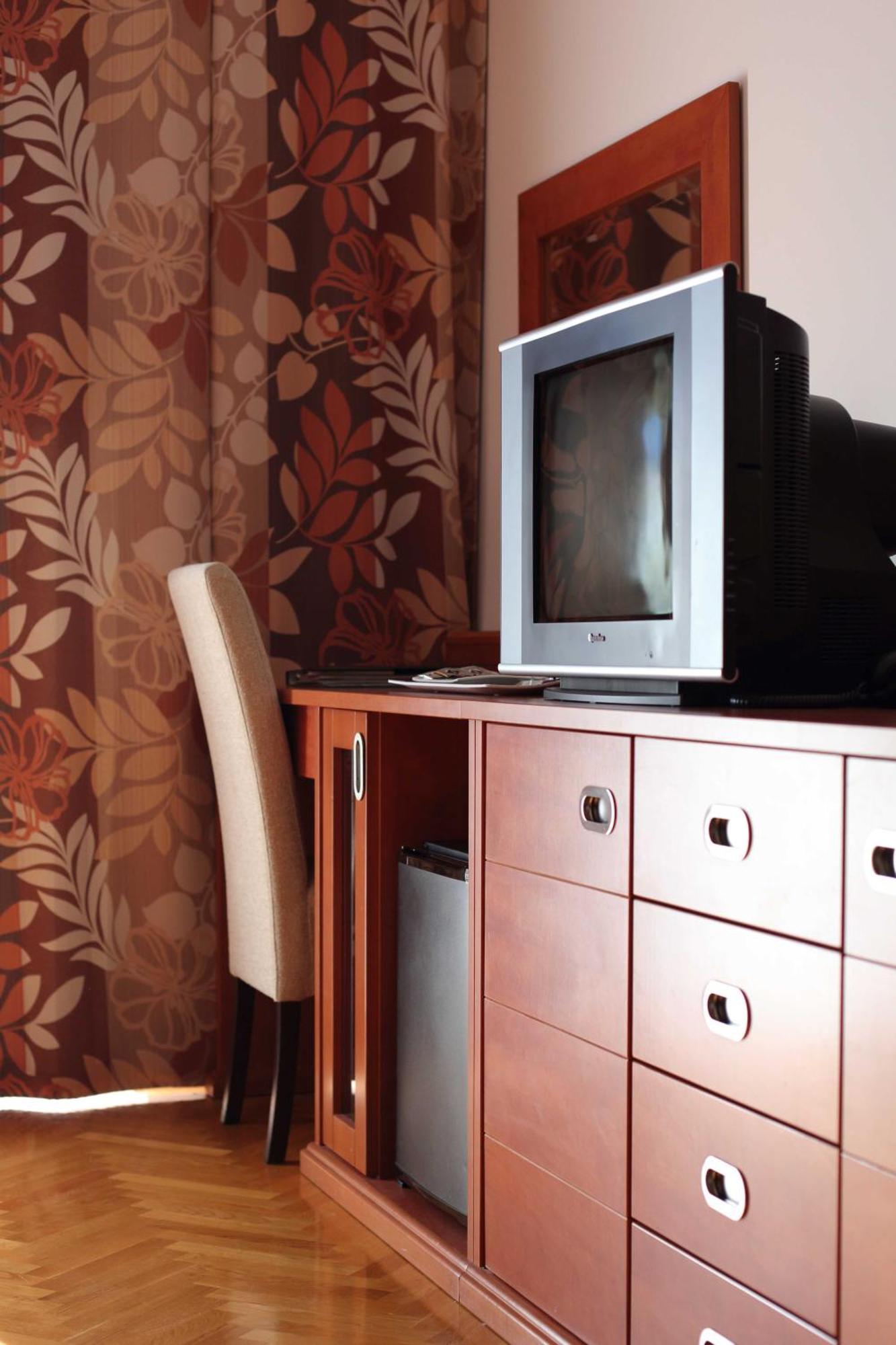 Dorijini Dvori Bed and Breakfast Baška Voda Δωμάτιο φωτογραφία