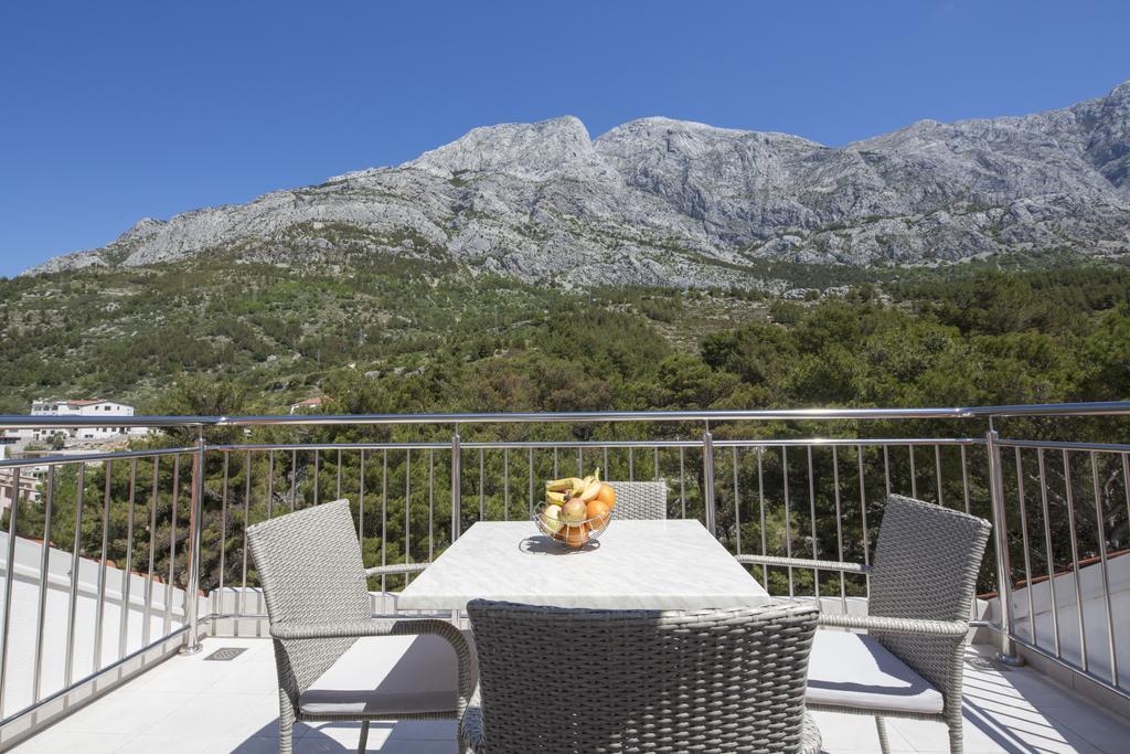 Dorijini Dvori Bed and Breakfast Baška Voda Εξωτερικό φωτογραφία